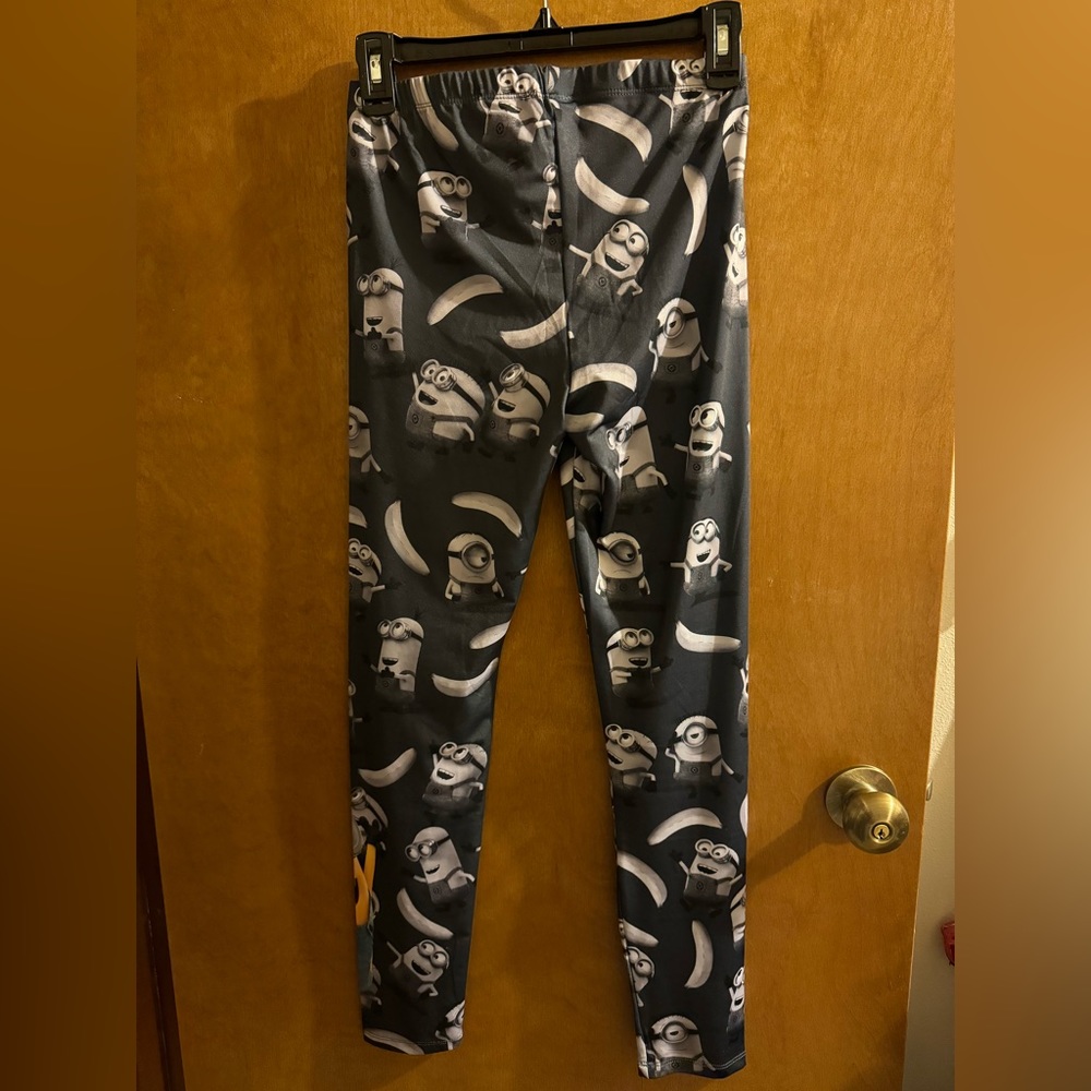 Despicable Me (Minions) Leggings View 2